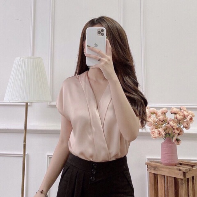 ⚡️BÁN SỈ⚡️ Sơ mi lụa cổ V nẹp 4 màu