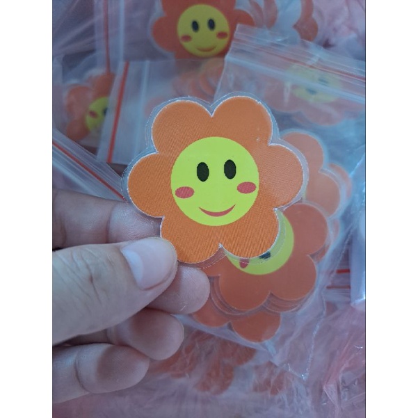 Set 20 Hoa khen thưởng - tích điểm có gắn sẵn nam châm hàng Việt Nam