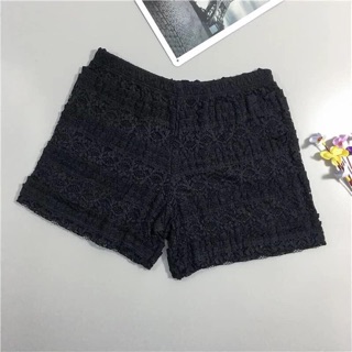Siêu phầm quần váy ren tầng