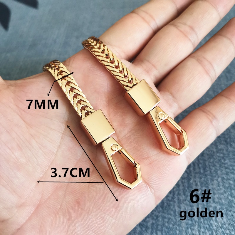Túi Đeo Chéo Một Dây Xích Dáng Vuông Nhỏ Thời Trang Cao Cấp Phong Cách Mới Dễ Phối Đồ Mua Sắm