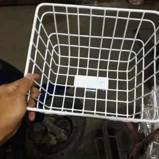 RỔ MAX VÀ CHALY + CUP SỌC TRẮNG ĐEN