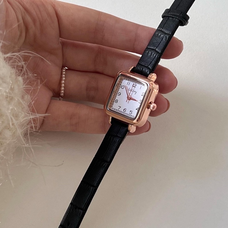 Đồng hồ dây da nữ Gogoey kiểu dáng nhẹ nhàng, thanh lịch