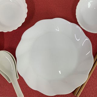 Dĩa tròn trắng trơn hiệu Arcopal Pháp