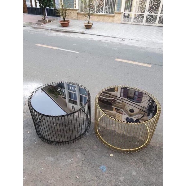 Bàn Trà Decor Khung Sơn Tĩnh Điện Mặt Kính