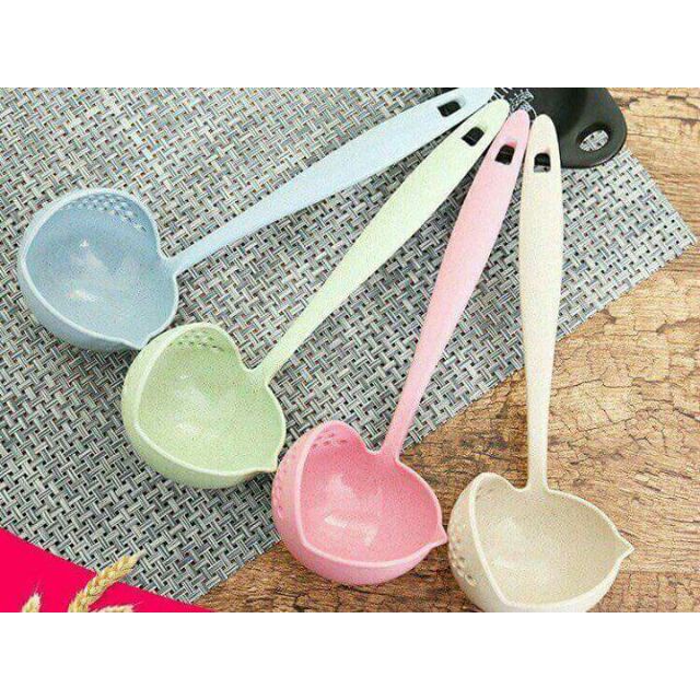 Muỗng Múc Canh Lúa Mạch 2 Trong 1 Có Lỗ Vớt Thức Ăn Lọc Nước