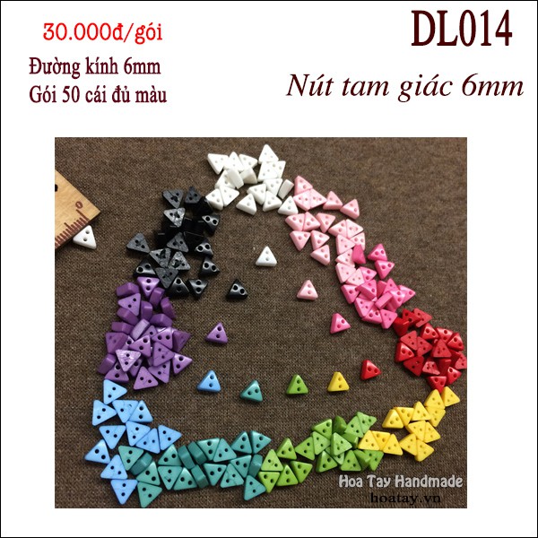 Nút áo siêu nhỏ làm đồ búp bê, thú bông hình tam giác DL014