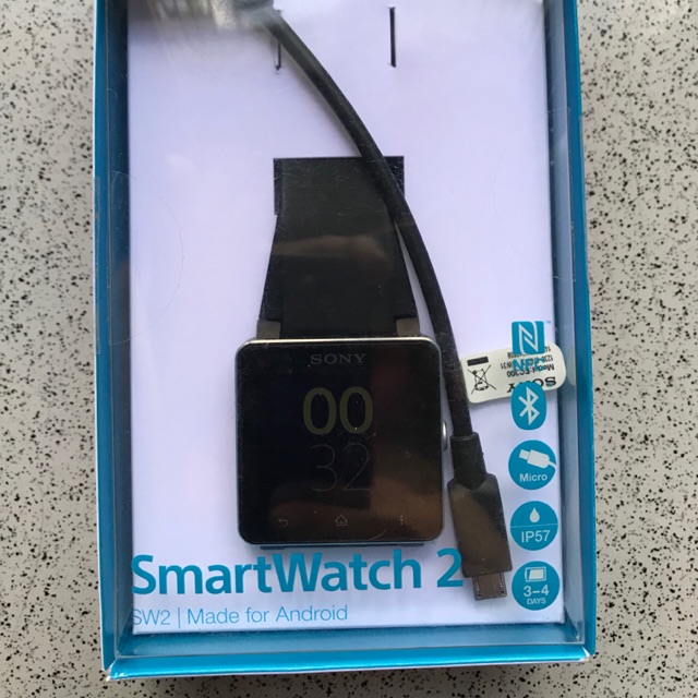 Đồng hồ thông minh Sony SmartWatch 2
