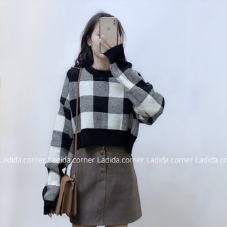 Áo len croptop kẻ caro