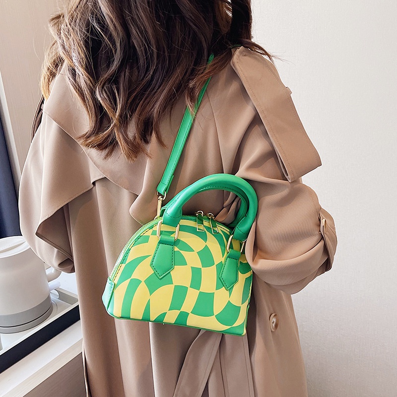 Túi Đeo Chéo Hình Vỏ Sò Họa Tiết Kẻ Sọc Phong Cách Hàn Quốc Cho Nữ