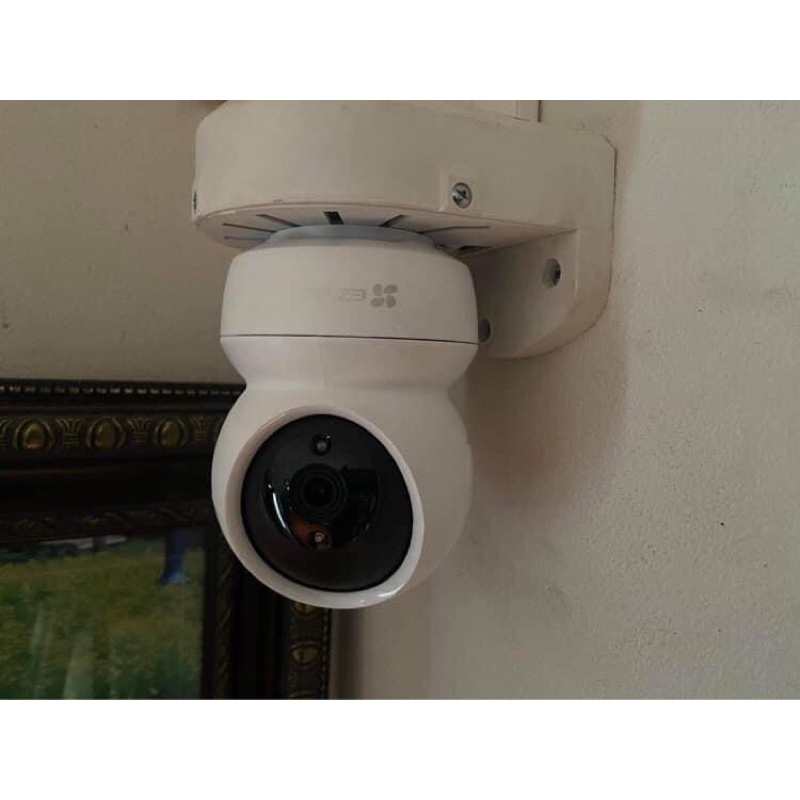 Camera wifi không dây, xoay 360 độ, Ezviz TY1 C6N 4MP 2K siêu nét, đàm thoại 2 chiều, theo dõi chuyển động (BH 2 năm)