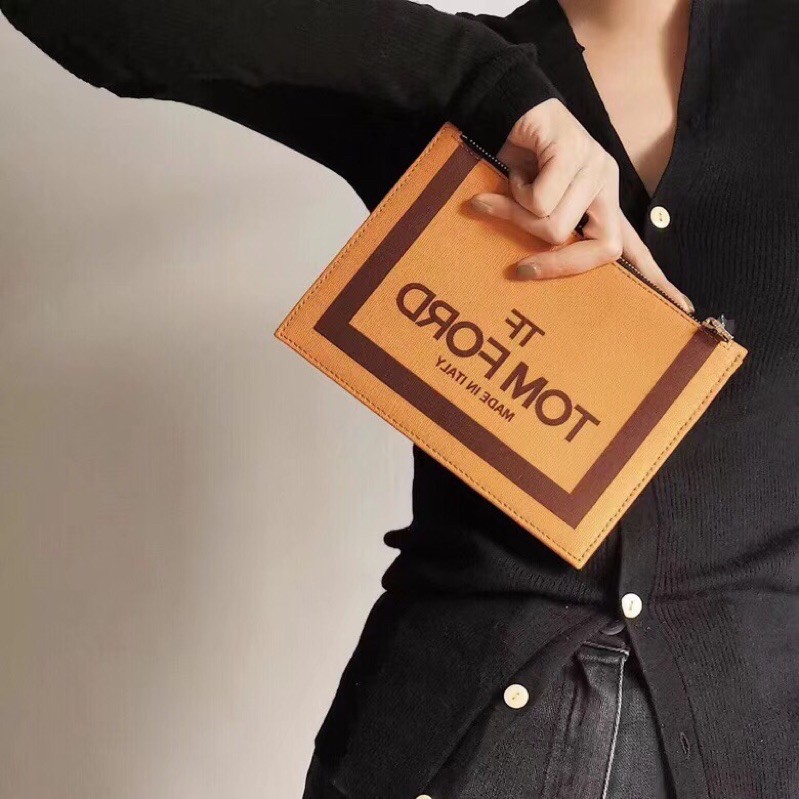 Clutch cầm tay nữ size nhỏ thiết kế đơn giản và thời thượng da thật cao cấp Tom Ford TF