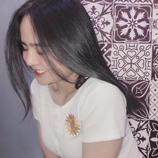 Áo crop thêu hoa
