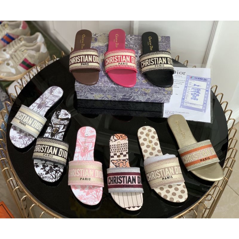 Dép Dior super siêu chảnh.