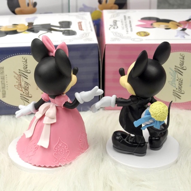 Cặp đôi chuột Mickey và Minnie