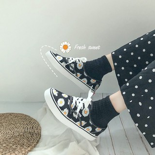 Giày vans nữ hoa cúc họa mi
