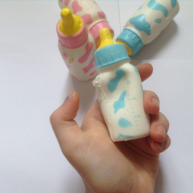 Squishy bình sữa bò 10cm dễ thương, mềm, thơm