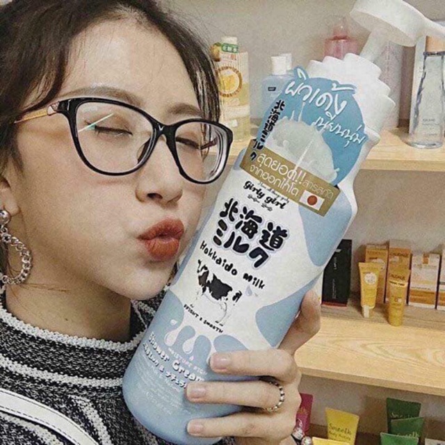 Sữa tắm  Hokkaido Milk