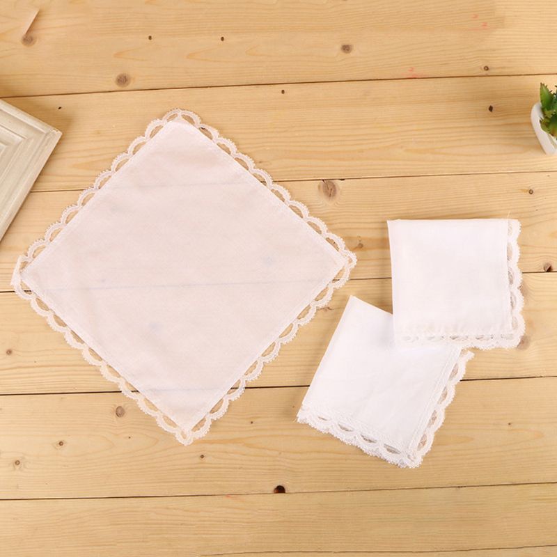 Khăn Tay Cô Dâu Vải Cotton Phối Ren Màu Trắng Trơn Kích Thước 25x25cm