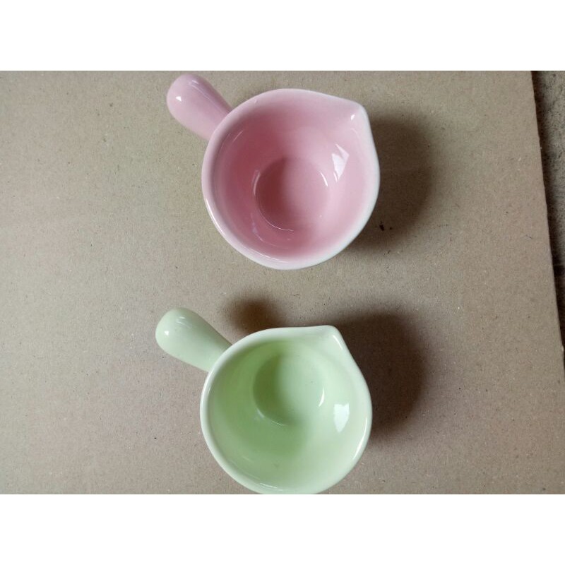 bát sứ gáo tay béo