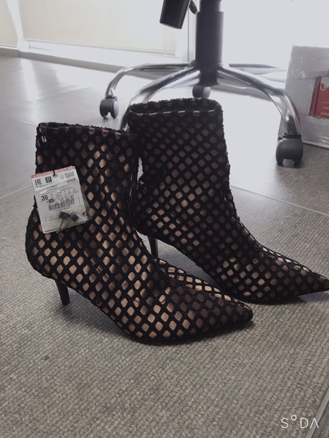Boot lưới zara sz 36 newtag hàng auth