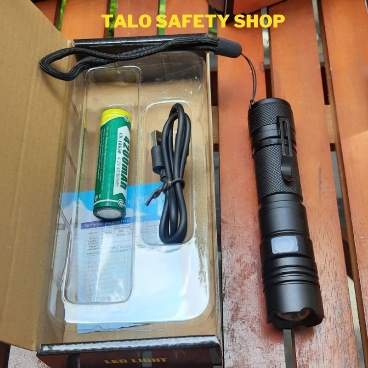 Đèn pin cầm tay mini siêu sáng chip led XHP50 MÃ 10, pin 18650