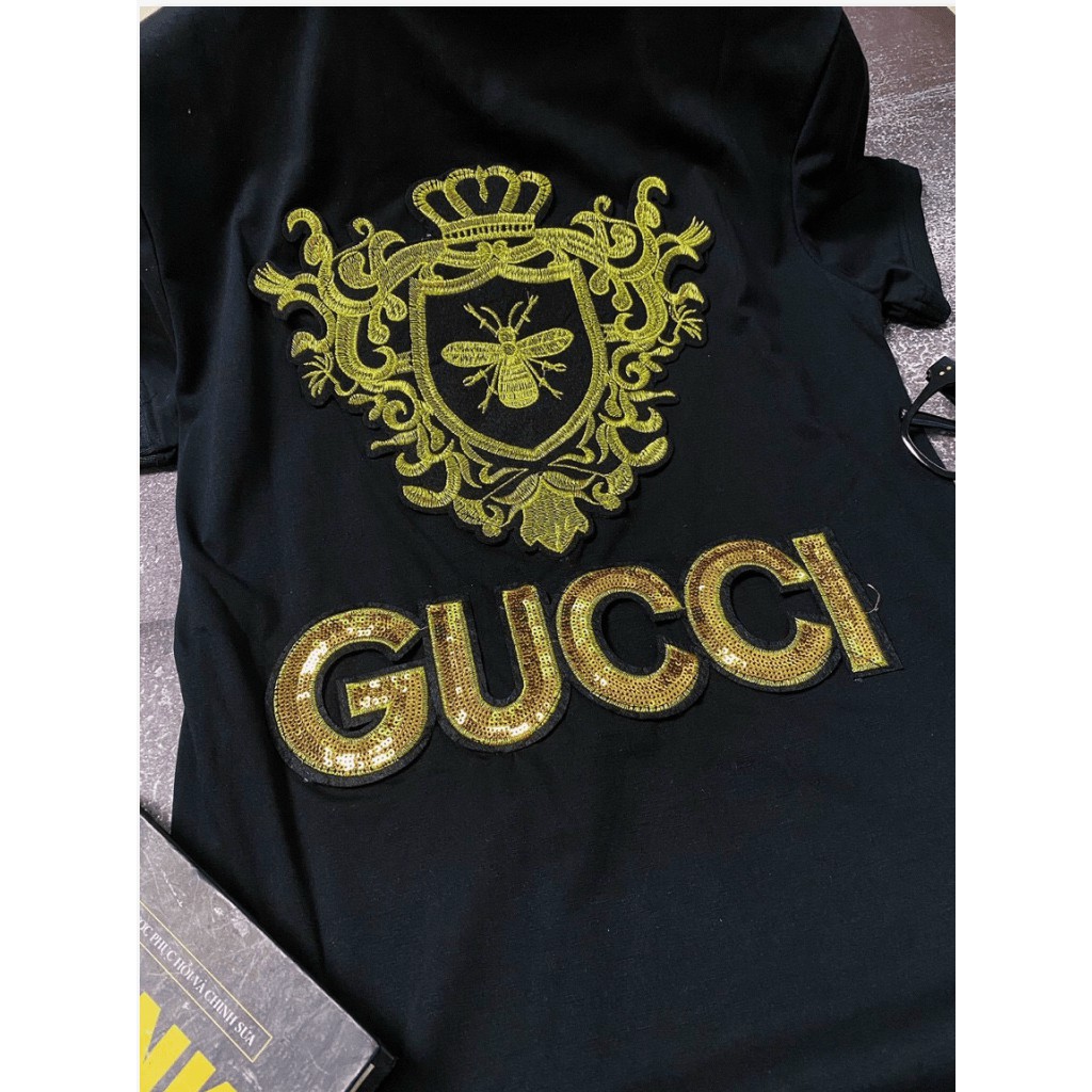 ÁO THUN NAM TRỤ KIM SA CỰC CHẤT GUCI CHO CÁC AE , TÔN DÁNG FORM CHUẨN HK