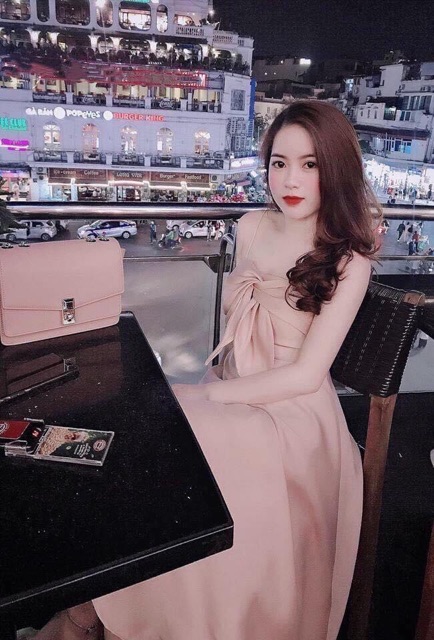 Đầm xoè 2 dây xoắn nơ | BigBuy360 - bigbuy360.vn