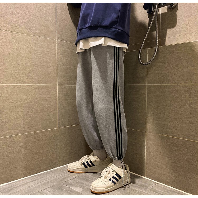 Quần JOGGER 3 SỌC nỉ bông unisex phom to chất nỉ ngoại dày dặn giá siêu rẻ | BigBuy360 - bigbuy360.vn