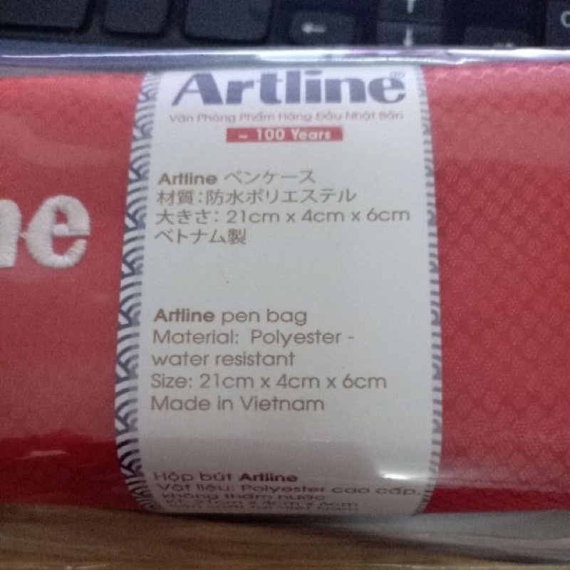 Túi bút, bóp đựng viết Artline Japan.