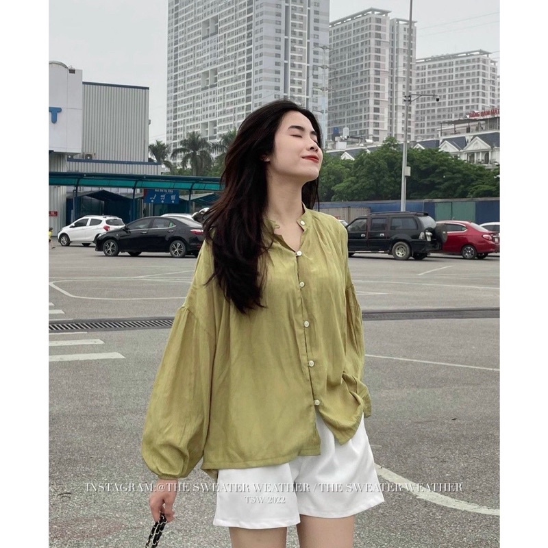 Sơmi tơ nhăn tay bồng nhẹ nhàng