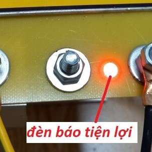 Sạc bình ắc quy ô tô xe máy 12V 25Ah - 70Ah