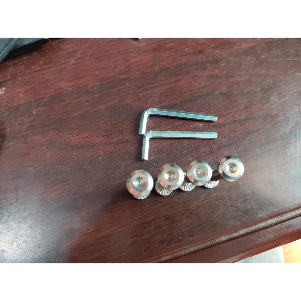 Bộ trục 4 lục giác dùng để thay thế bánh xe vali dễ dàng tự thay thế tháo lắp