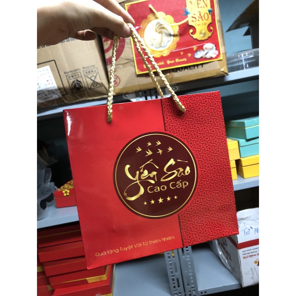 Túi giấy nhỏ nhất - 19x18x7.5cm đựng hộp vuông,tròn, kc 50g