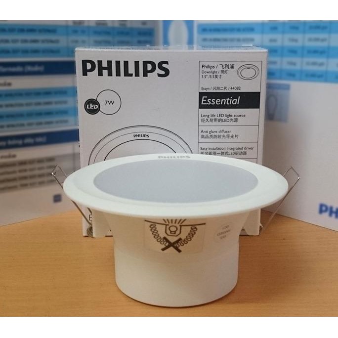 Đèn LED downlight âm trần Philips Essential dòng 4408x