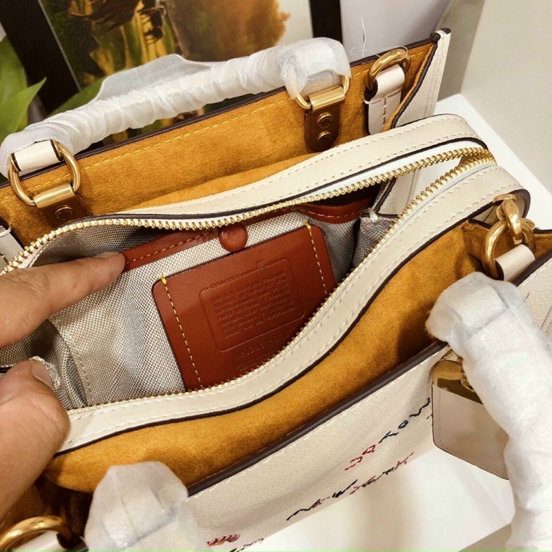 ✨ TÚI COACH DA ROGUE HOẠ TIẾT C3873