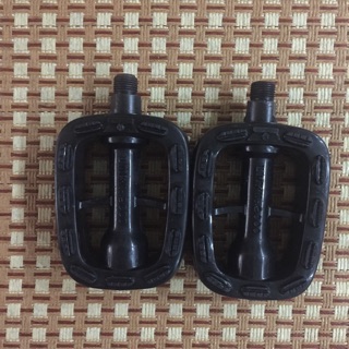 Bàn đạp ( pedan ) xe đạp cốt to , có bi