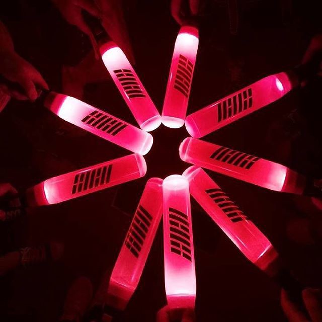 Official Lightstick Ikon - Konbat