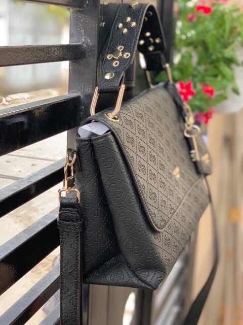 TÚI XÁCH GUESS CROSS BAG AUTHENTIC