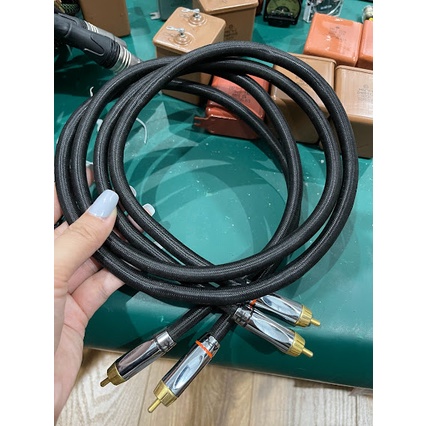 Dây tín hiệu Mỹ thương hiệu APC. Hàng chuẩn , hình thức mới 90%