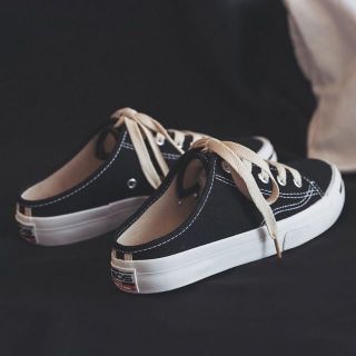 Giày Sục style hàn quốc