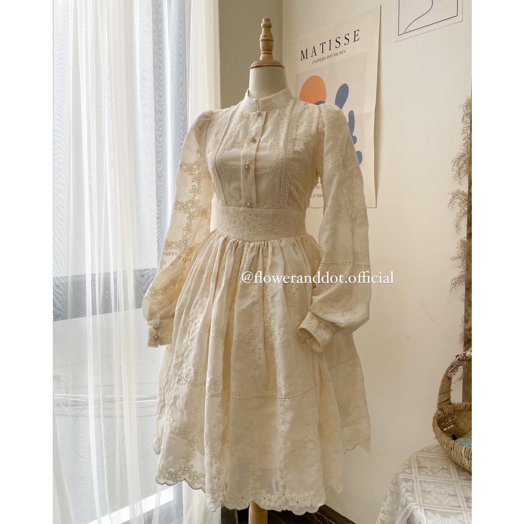 Đầm Milano kem mini dáng xòe, đầm công chúa đi chơi - Flower & Dot