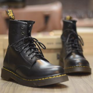 Giày Dr.Martens 1460 đen (like new) size 38 - kèm ảnh thật&video