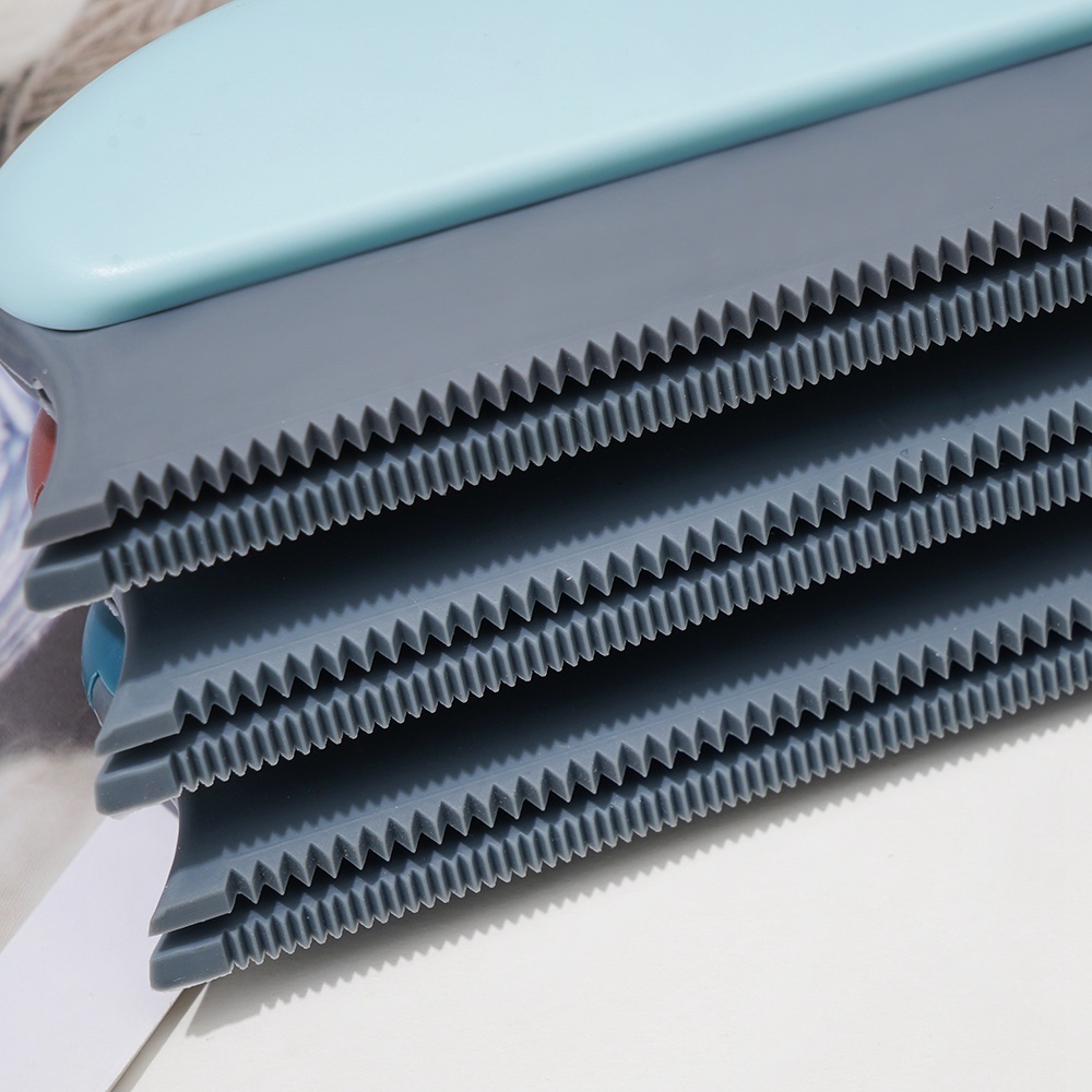 Bàn Chải Silicone Làm Sạch Lông Thú Cưng Trên Quần Áo