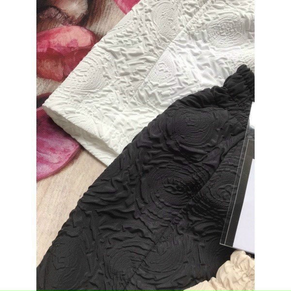 quần short đùi lưng chun dập hoa nổi xinh kl