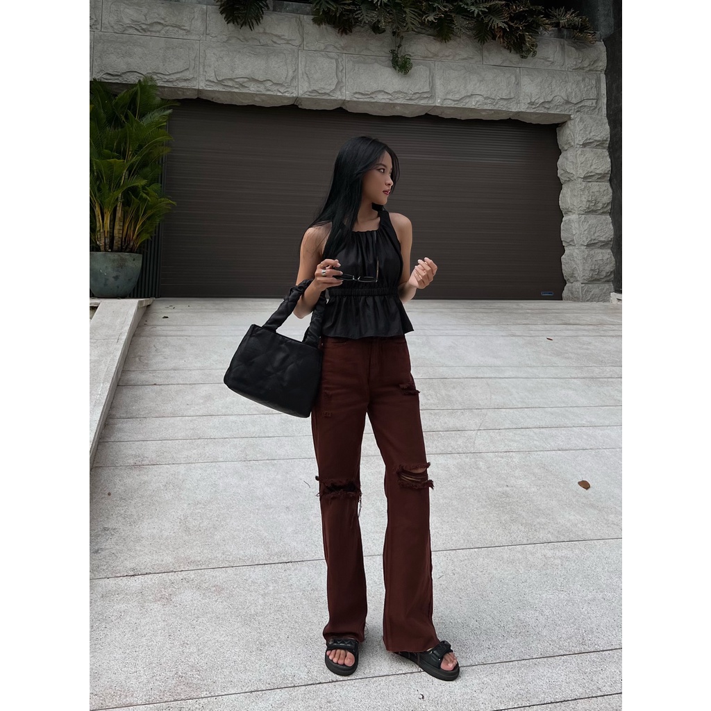 Quần jeans nữ rách gối nhẹ màu đỏ đô, là min - RIPPED WIDE LEG JEANS - MULBERRY