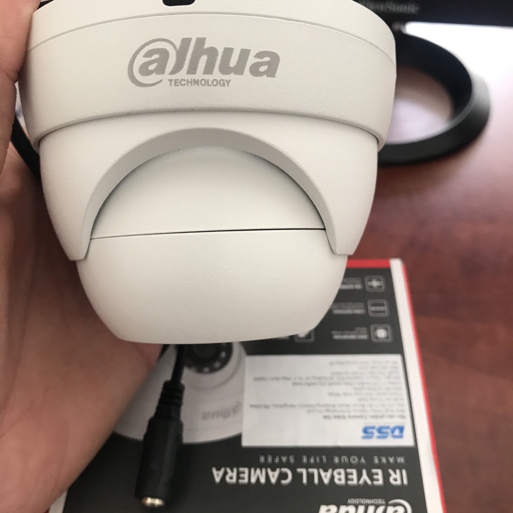 Camera Dome 4 in 1 hồng ngoại 2.0 Megapixel DAHUA DH-HAC-HDW1200MP-S5