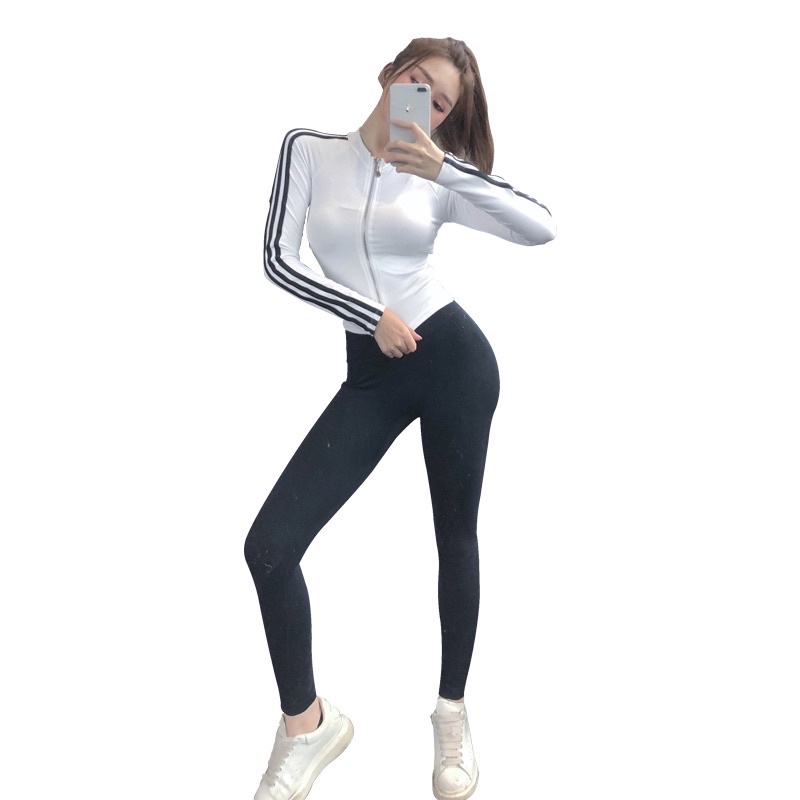 Áo khoác gym nữ tay dài thể thao cá tính trắng và đen