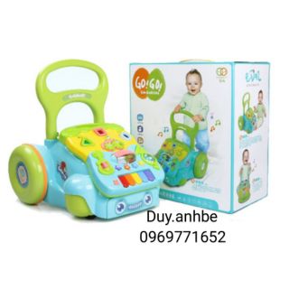 Xe tập đi cho bé