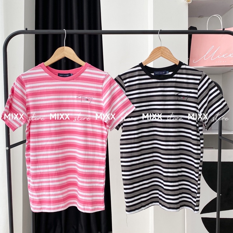 Áo thun nữ sọc chữ kí tom.my chất thun cotton mềm mịn thoáng mát phom suông rộng thoải mái