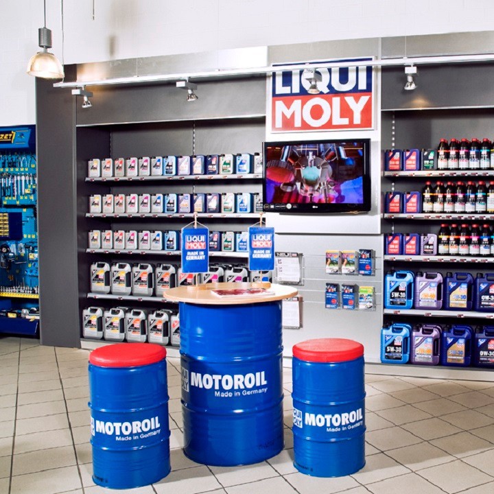 Nhớt động cơ xe 4T Liqui Moly Motorbike 10W40 Formula 0.8L (dùng được cho cả xe ga và xe số), tặng kèm chai Súc rửa động